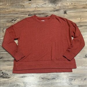 Time and Tru Heathered-Rust Lightweight Sweatshirt
